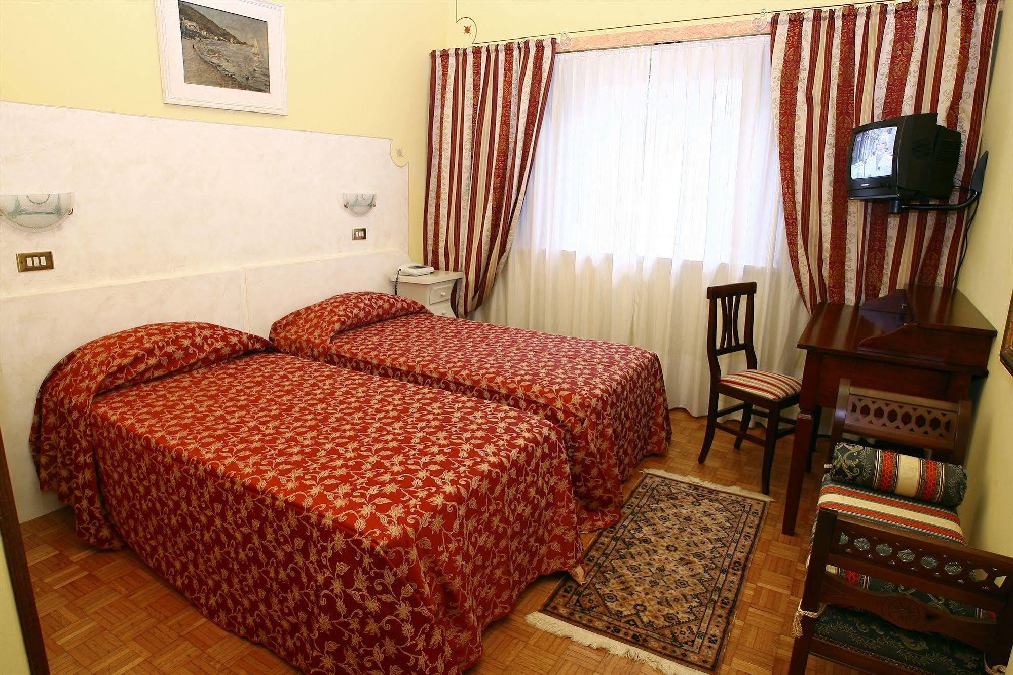 Ai Ronchi Motor Hotel Μπρέσια Δωμάτιο φωτογραφία