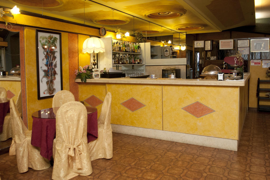 Ai Ronchi Motor Hotel Μπρέσια Εξωτερικό φωτογραφία